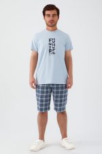 ⁦AR2576-S طقم شورت للرجال قطعتين قطن بلوز لون ازرق سماوي مع شورت كاروهات⁩ - الصورة ⁦3⁩