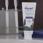 Crest charcoal 3D whitening therapy toothpaste